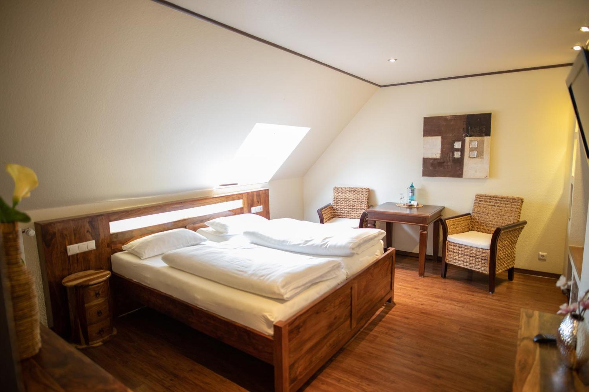 Vier Jahreszeiten Rooms Husum  Exteriör bild